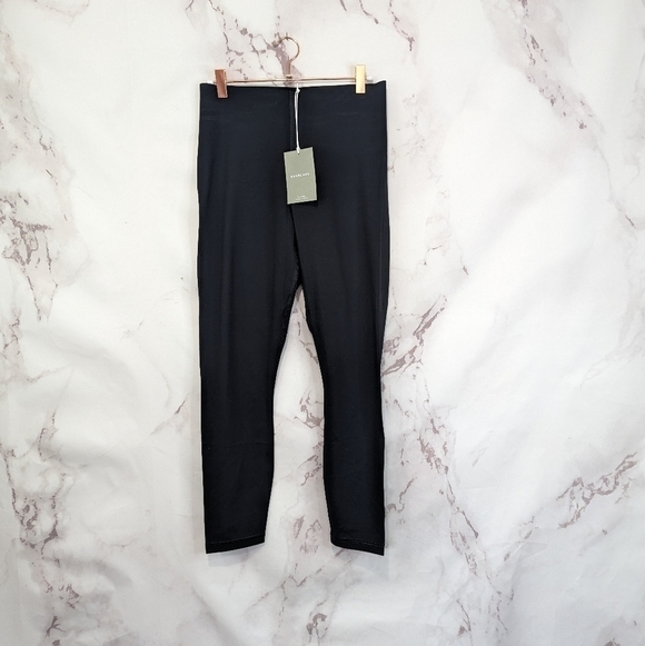 Everlane Legging The Perform Sculpt Seamless Black 26 Inseam - Picture 4 of 13